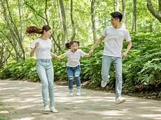和女儿的男朋友发暧昧短信